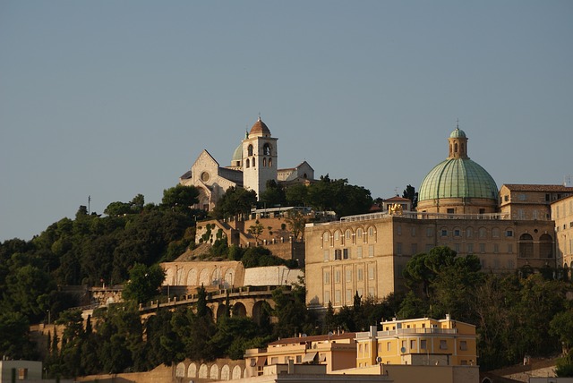 cruceros por ancona