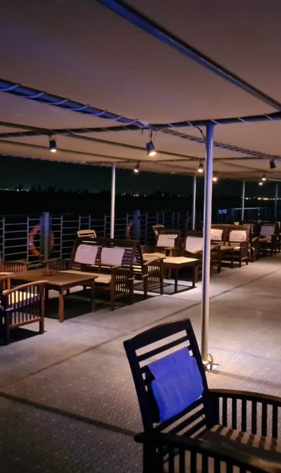 Bar Moondance Motonave Nilo