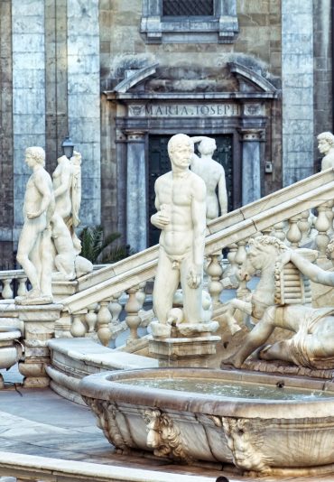 Palermo, Piazza Pretoria, also known as the Square of Shame, Piazza della vergogna